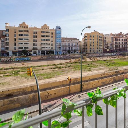 Central And Beautiful Apartment - Free Parking Malaga Ngoại thất bức ảnh