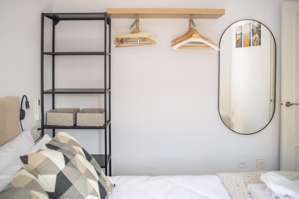 Central And Beautiful Apartment - Free Parking Malaga Ngoại thất bức ảnh