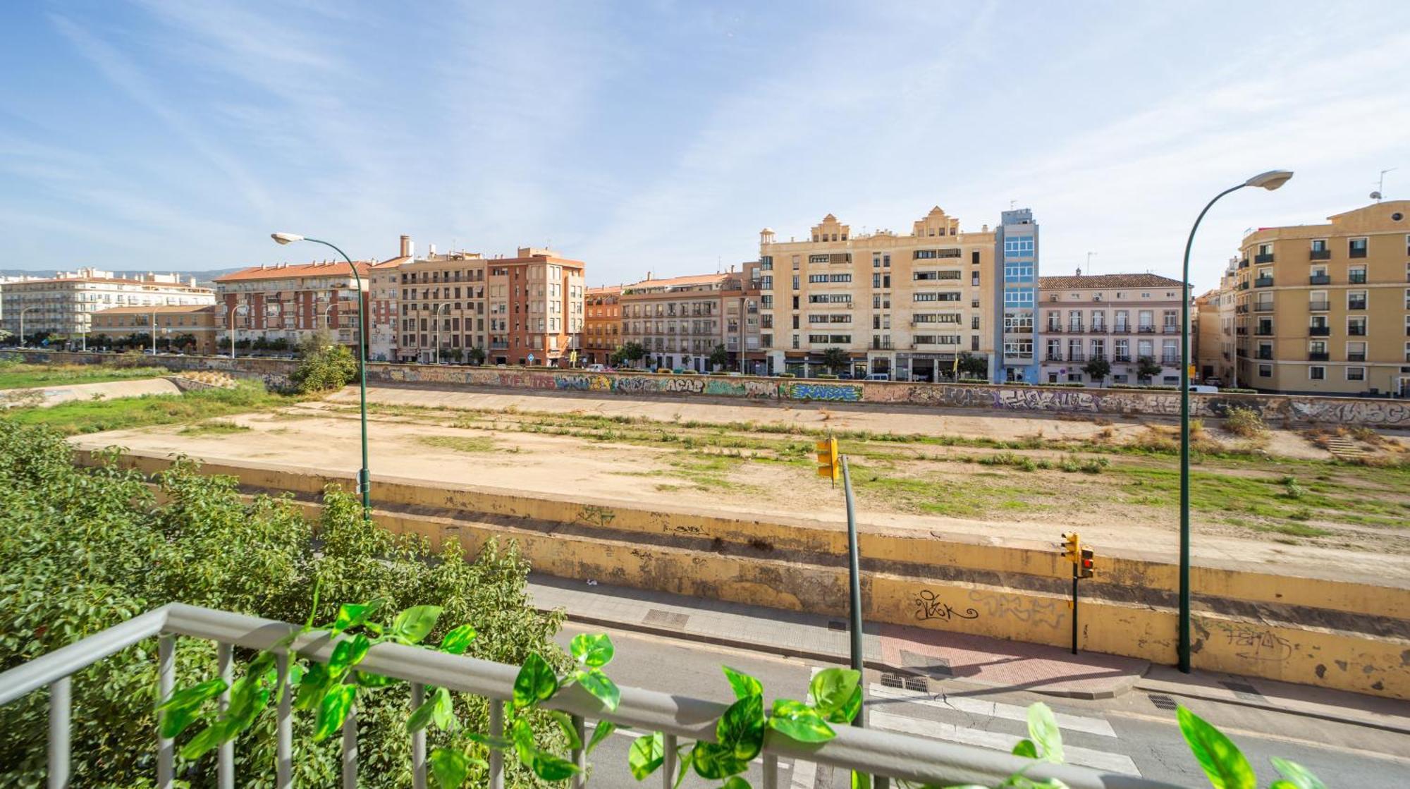 Central And Beautiful Apartment - Free Parking Malaga Ngoại thất bức ảnh
